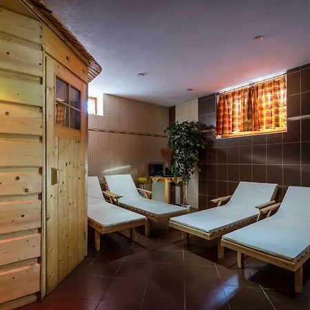 Rajnoha Domek letniskowy *